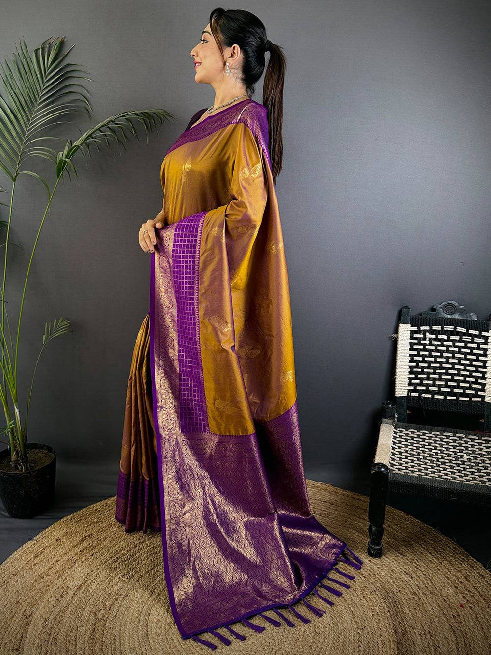 Golden Grace Tilak Butta Soft Silk Saree