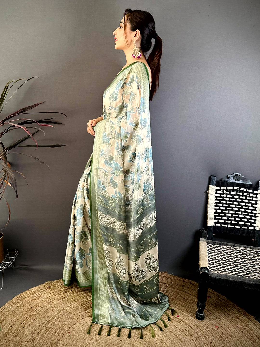 Radiant Brasso Floral Weaving Saree