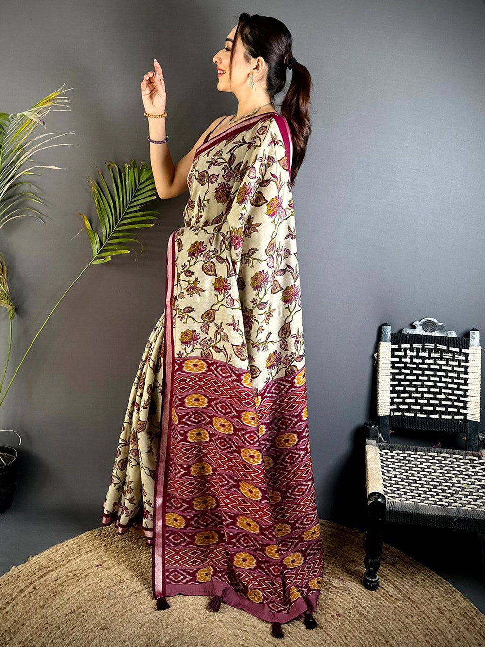 Magenta Floral Phulkari Mul Cotton Saree