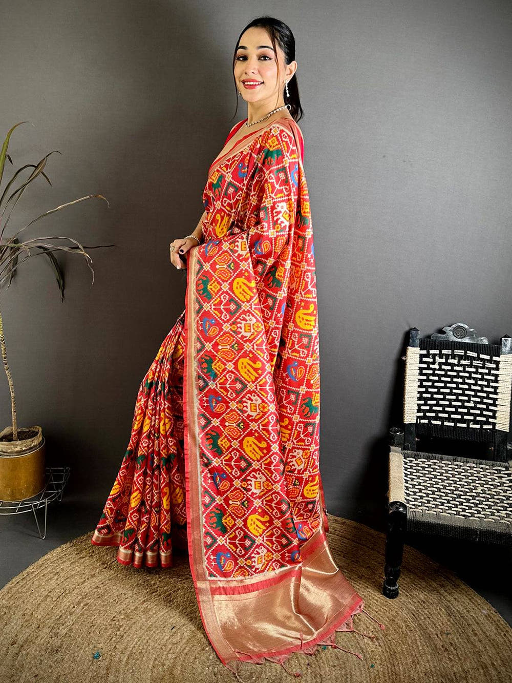 Opulent Gold Lakda Patta Kalamkari Saree