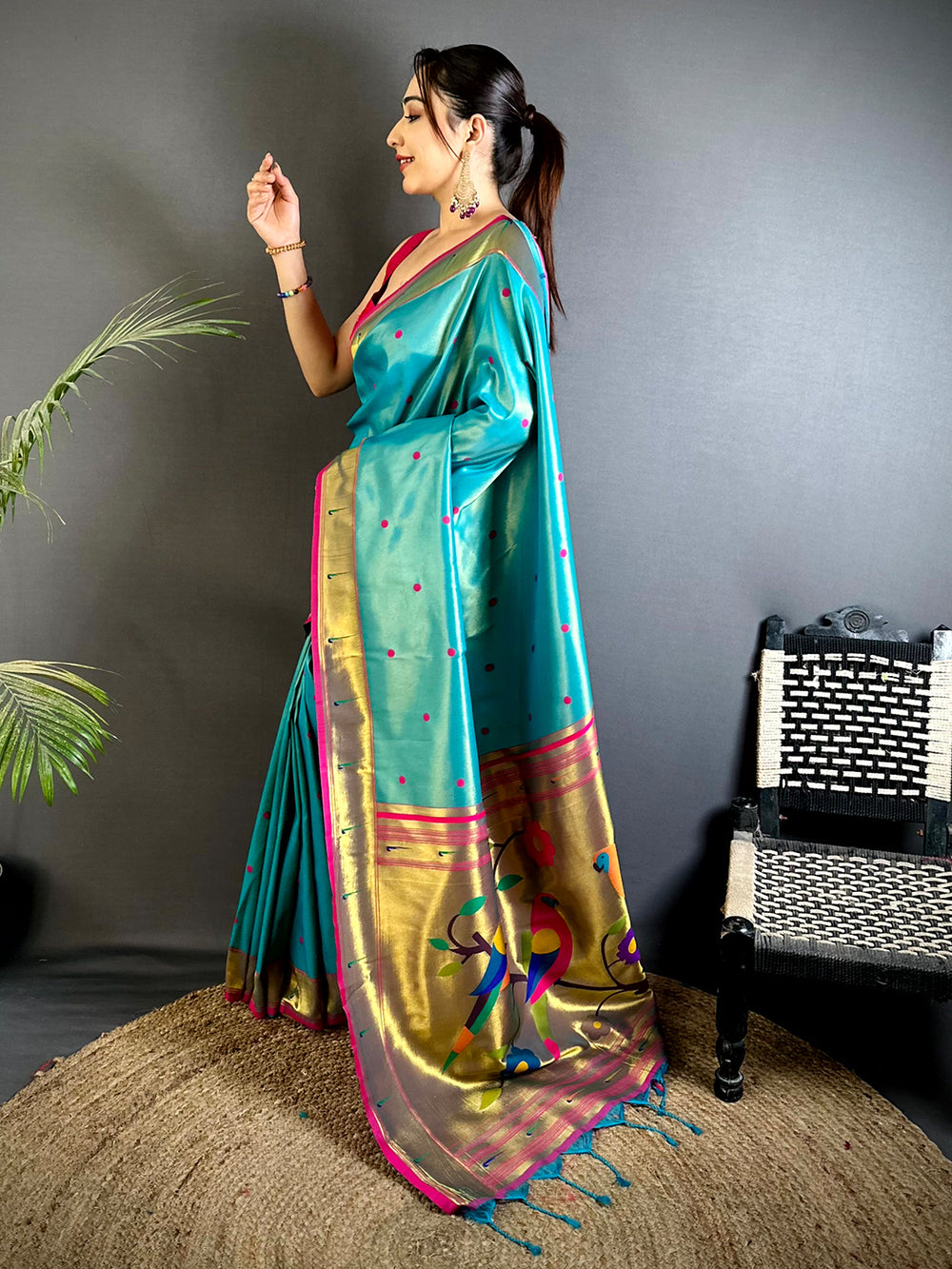 Rama Glass Tissue Yevla Paithani Saree


