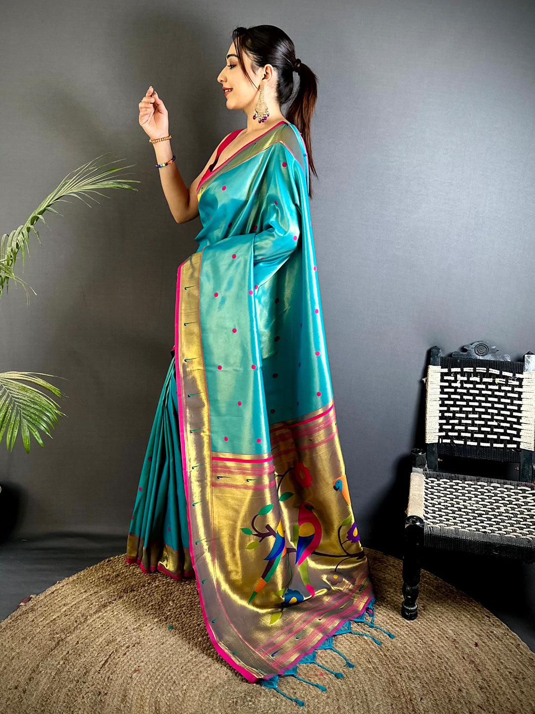 Rama Glass Tissue Yevla Paithani Saree


