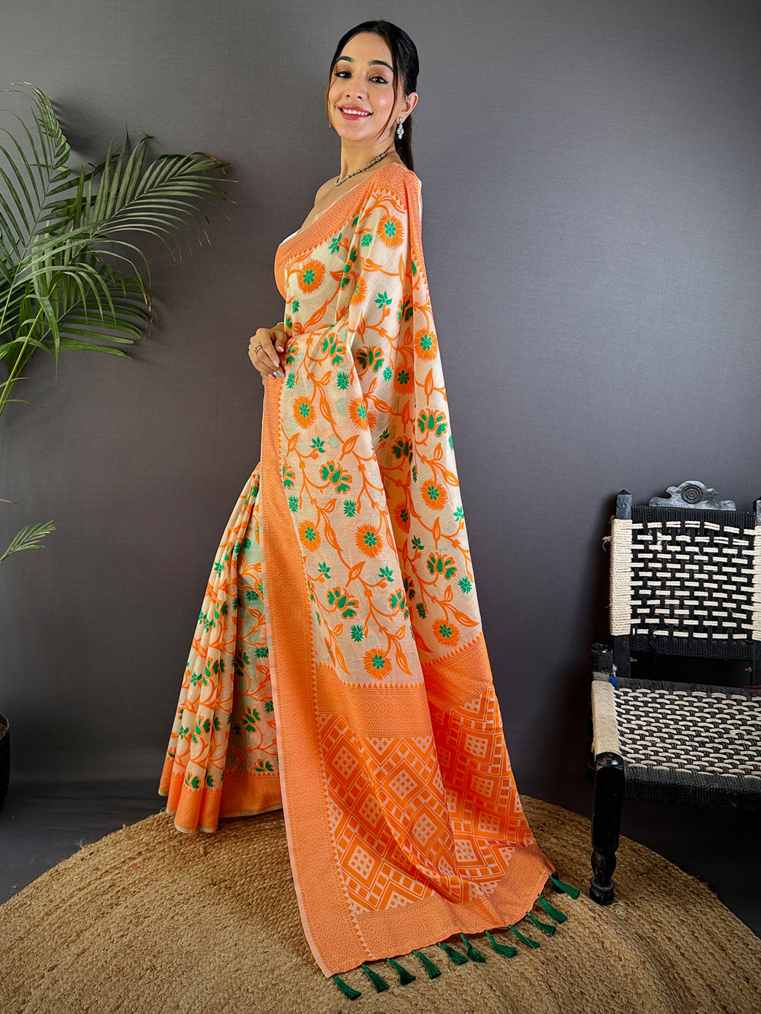 Delicate Charm Jamdani Cotton Silk Saree