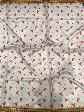  Off White Soft Silk Floral Saree Online in India