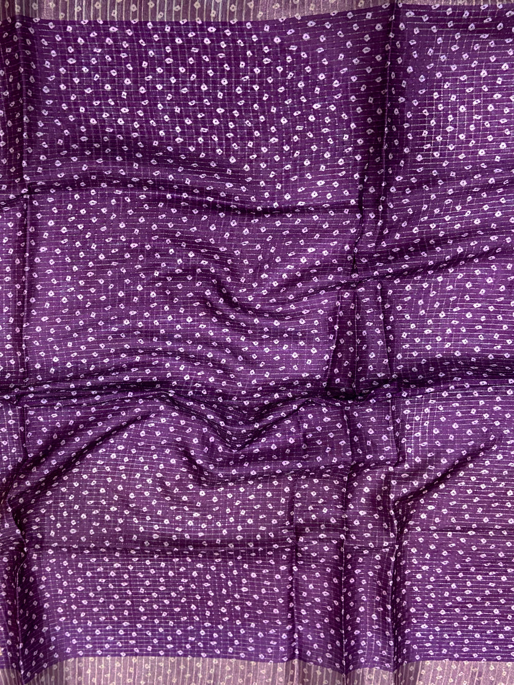 Artful Silk Blend Bandhani Print Saree

