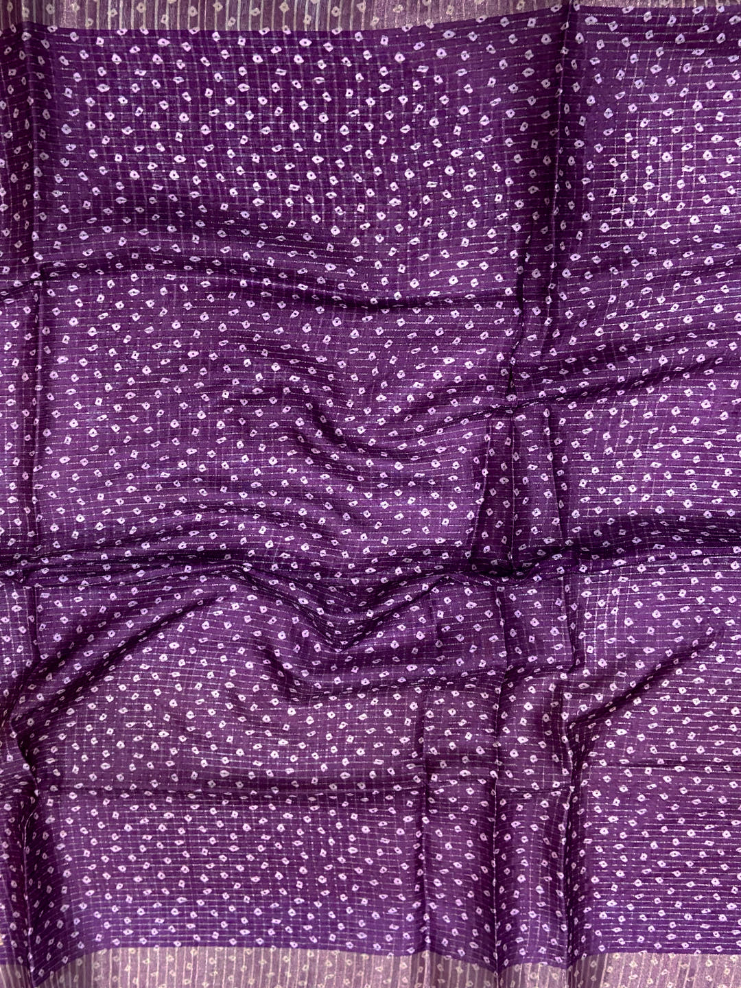 Artful Silk Blend Bandhani Print Saree

