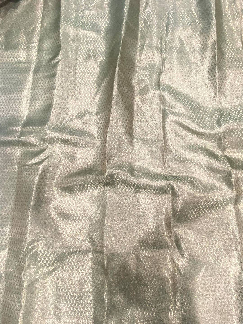 Green Tissue Jarokha Zari Weaving Saree