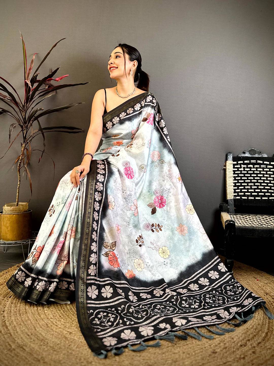 Heritage Floral Soft Silk Zari Border Saree