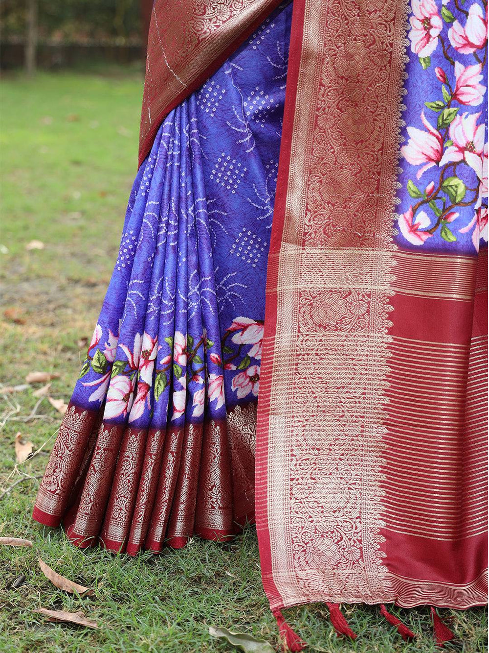 Purple Pure Viscose Dola Silk Saree With Floral Print Border