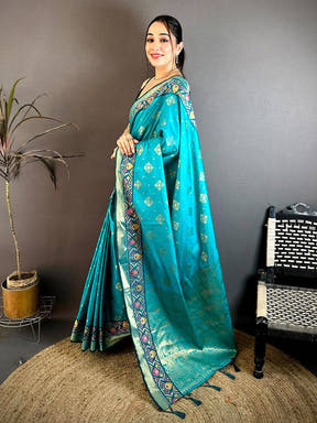 Stylish Gold Zari Double Tone Pattu Saree