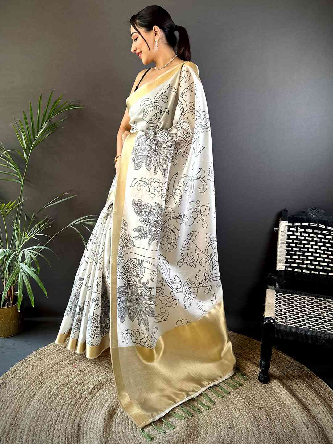 Graceful Pen Kalamkari Soft Tissue Silk Saree