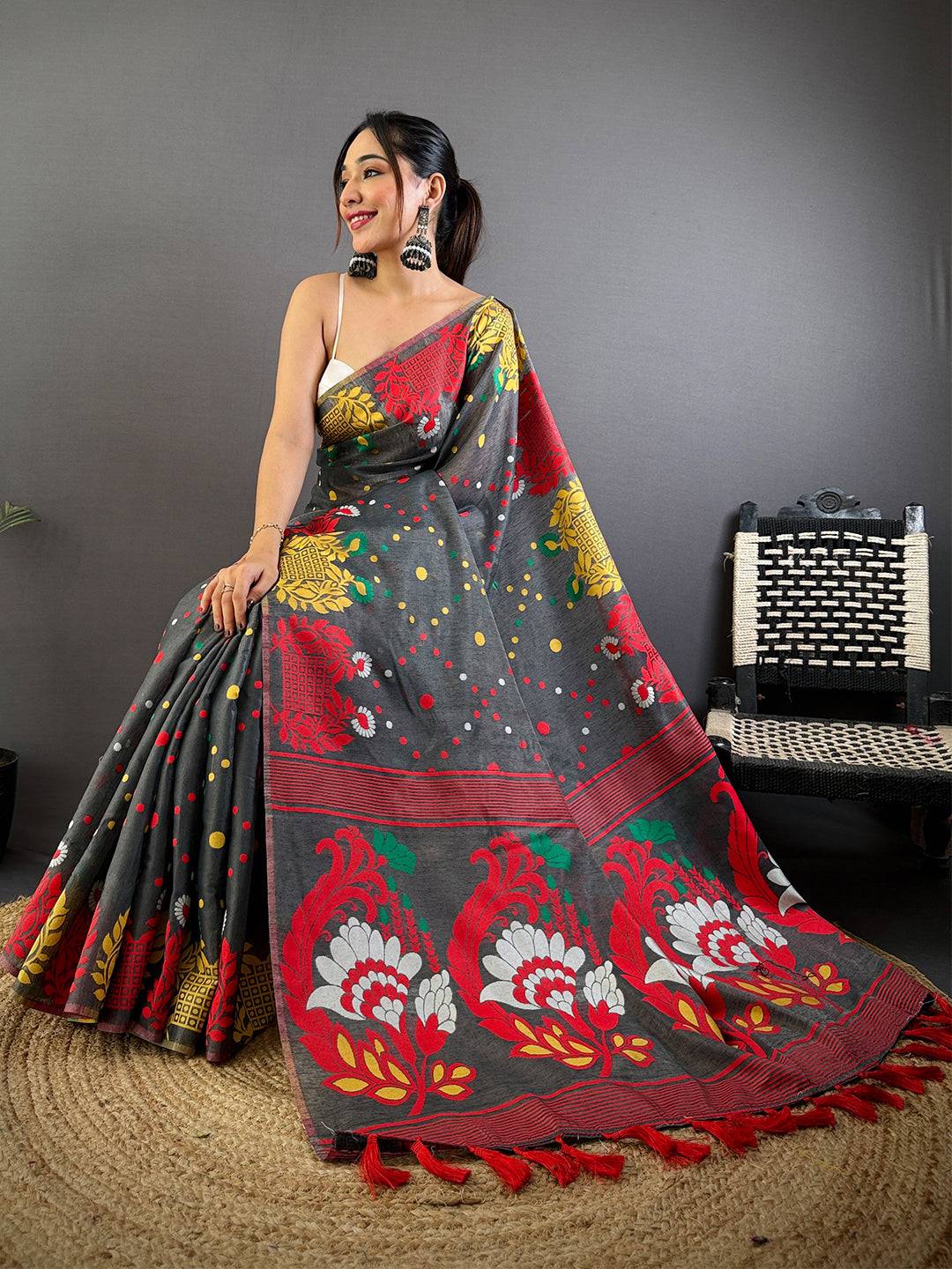 Grey Dhakai Jamdani Cotton Silk Saree