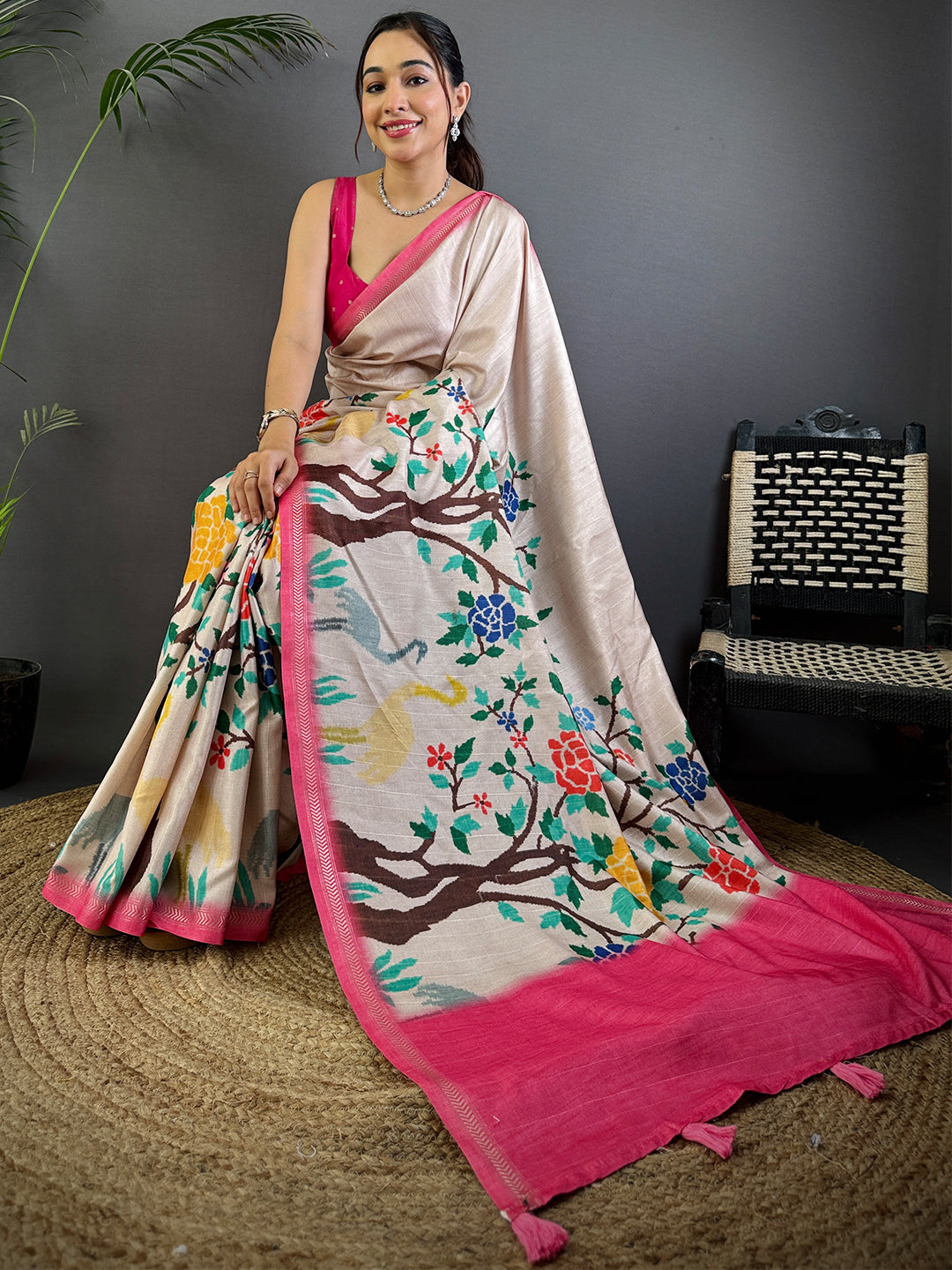 White Floral Ikat Tussar Ghicha Silk Saree