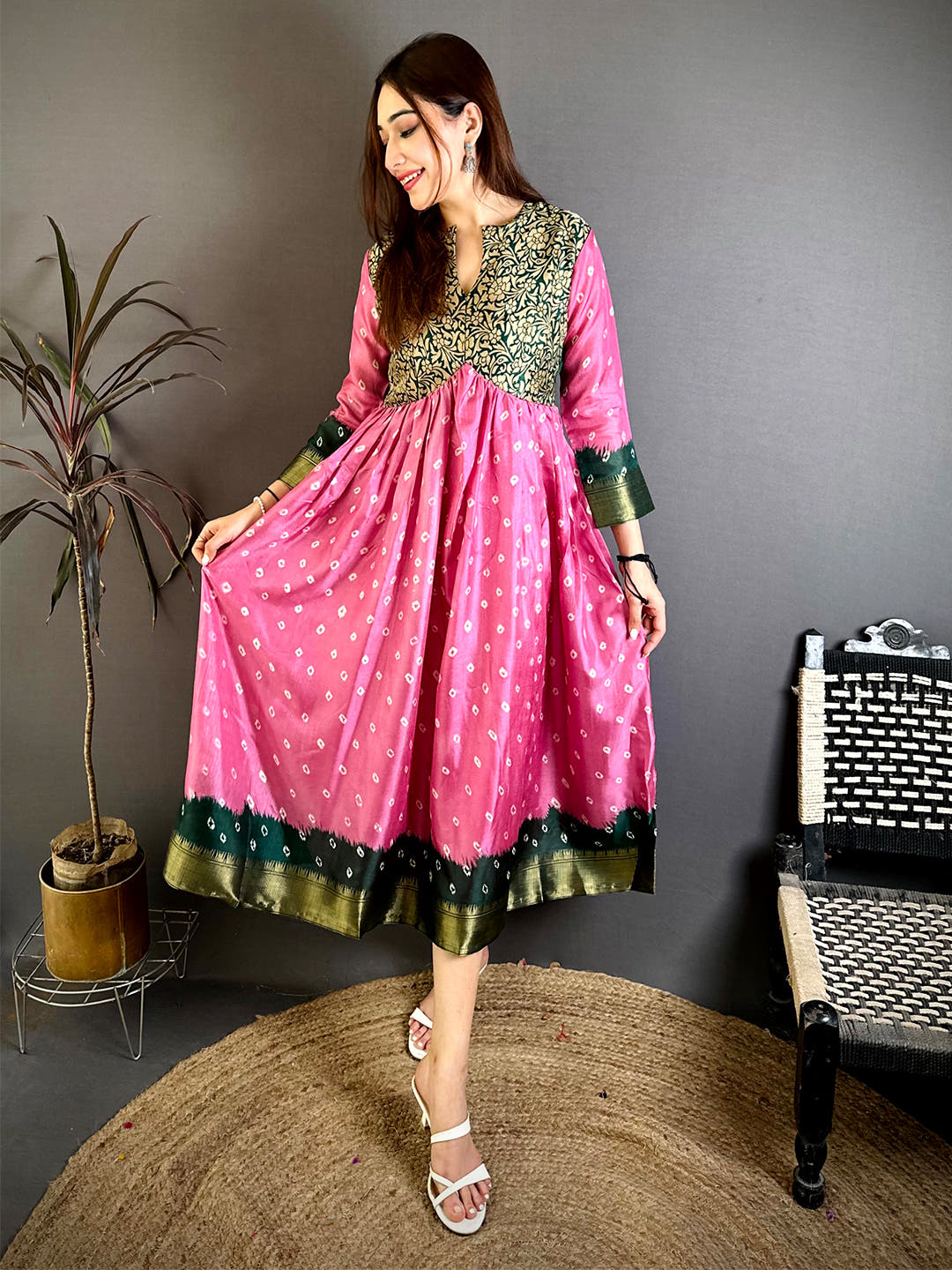 Elegant Soft Dola Silk Round Neck Gown