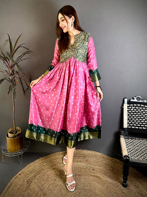 Elegant Soft Dola Silk Round Neck Gown