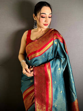Stylish Banarasi Katan Contrast Border Saree