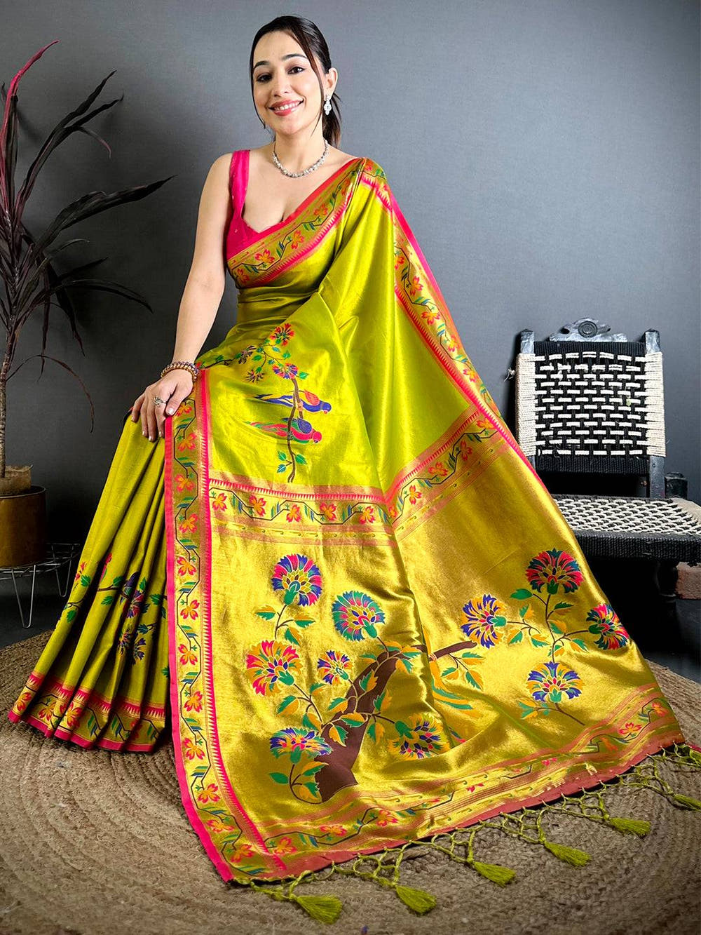 Opulent Minakari Paithani Tissue Saree


