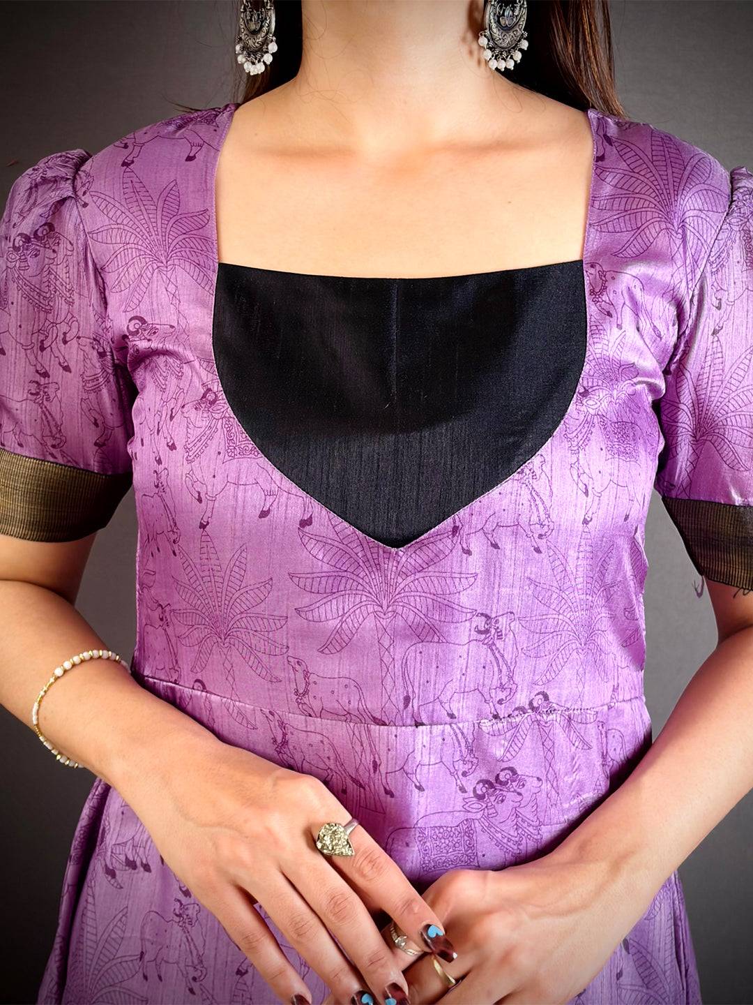Soft Dola Silk Half Paan Neck Kurti