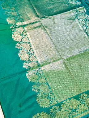 Classic Ombre Weaving Mashru Silk Saree