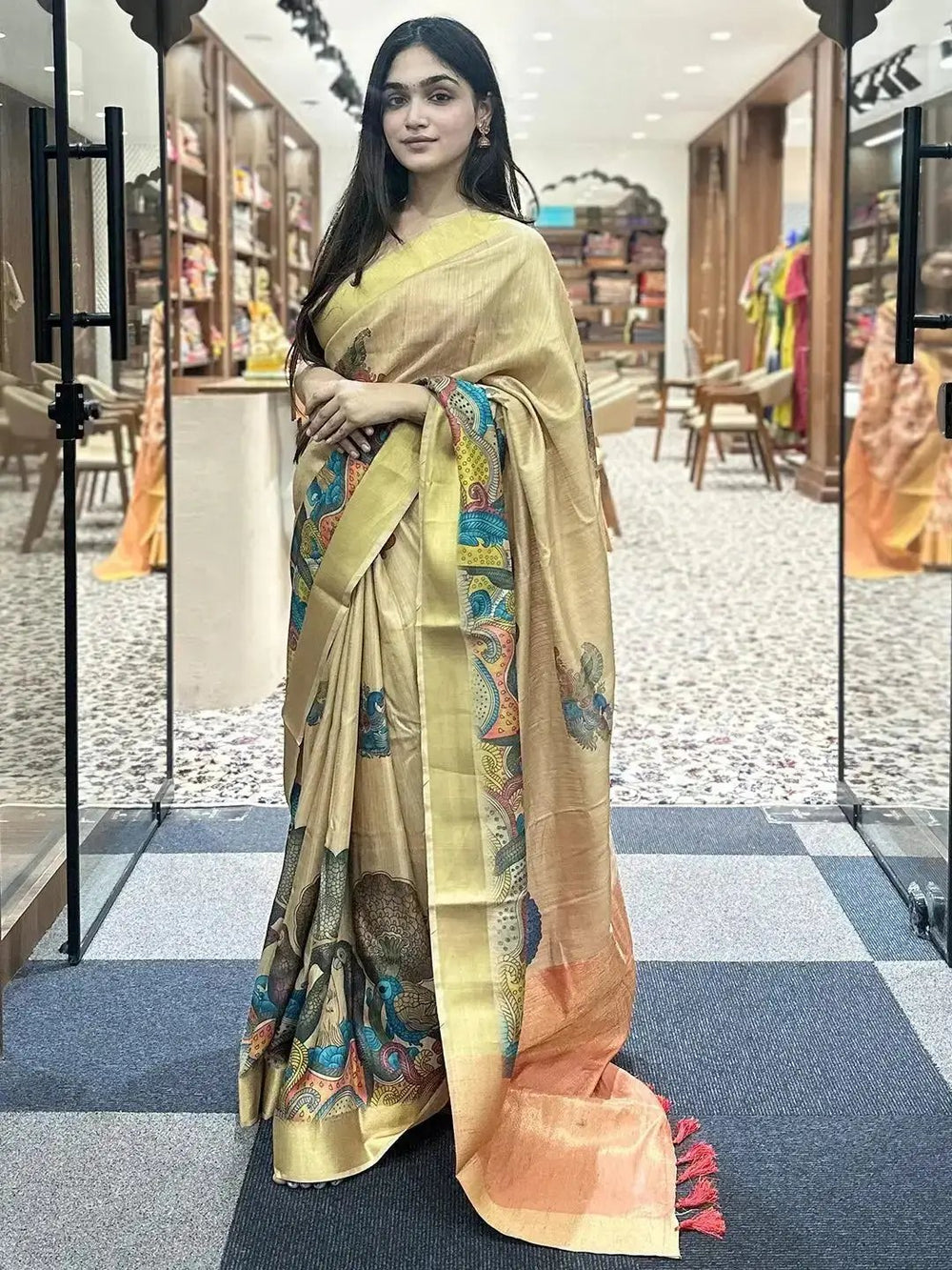 Stylish Pen Kalamkari Linen Tissue Soft Saree with intricate design.