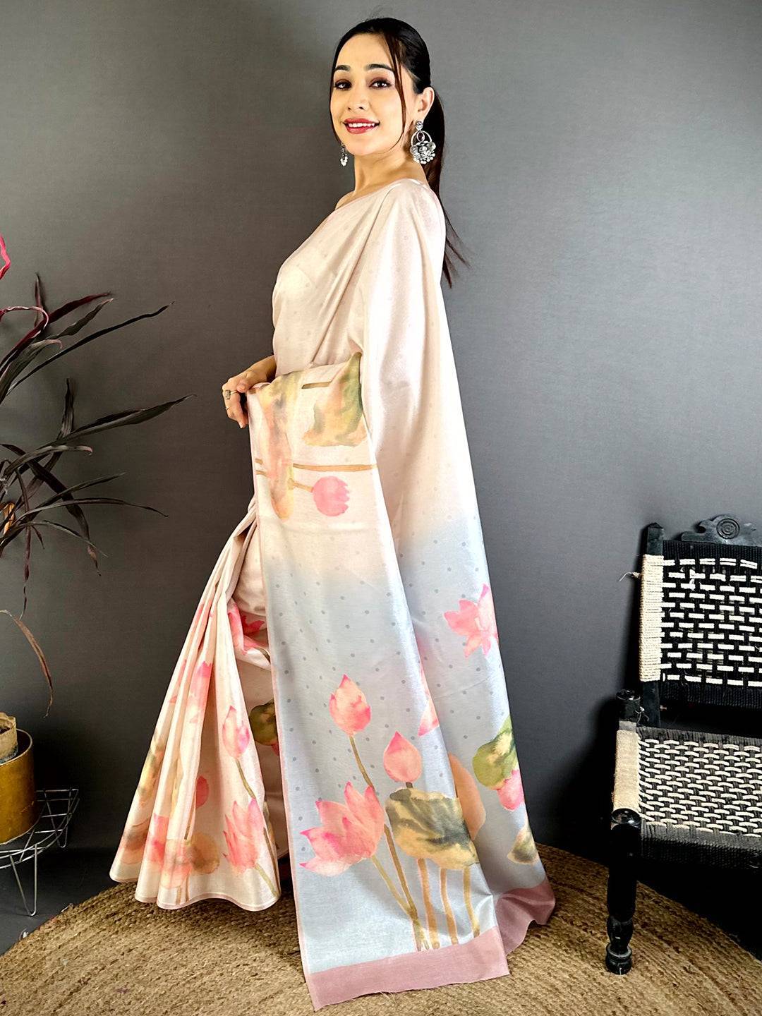 Stylish Barbie Tone Lotus Saree