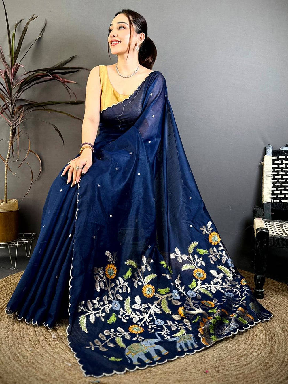 Classic Ethnic Mul Cotton Embroidery Saree