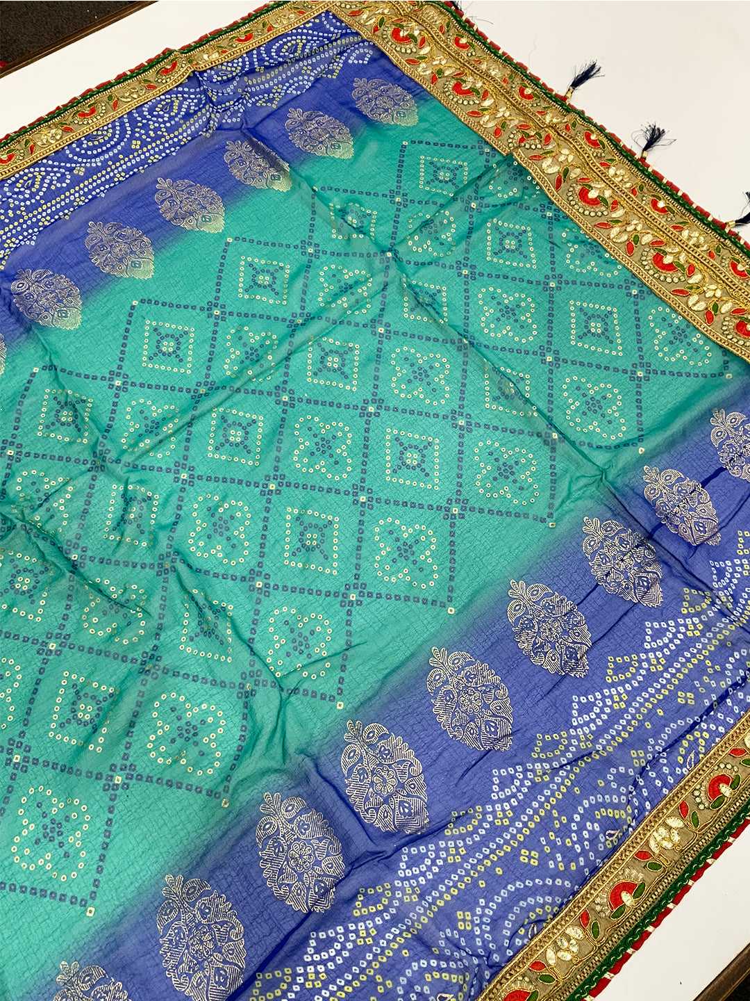 Classic Chinnon Bandhej Print Saree