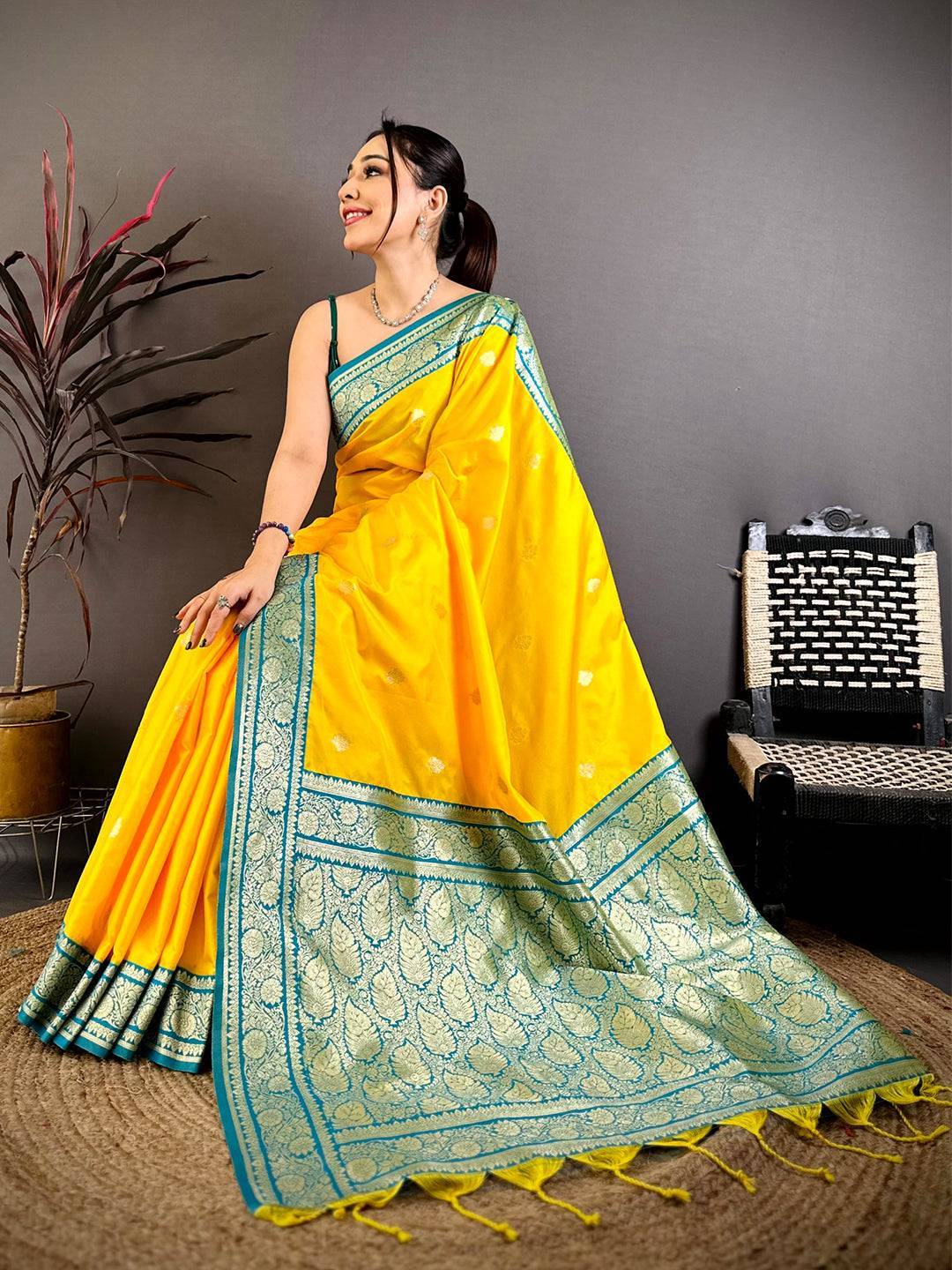 Royal Yellow Soft Silk Gadwal Saree