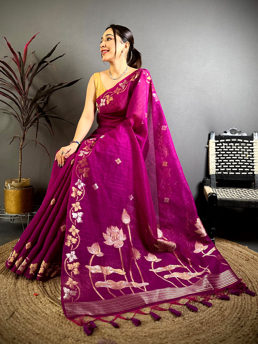 Wine Sona Chandi Munga Saree