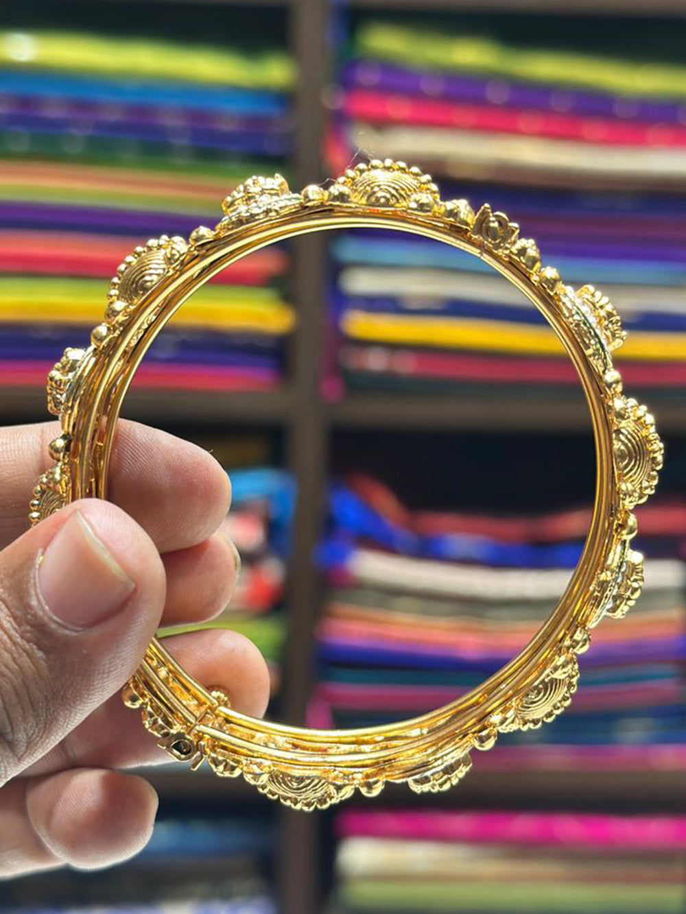 Royal Antique Gold Bangle


