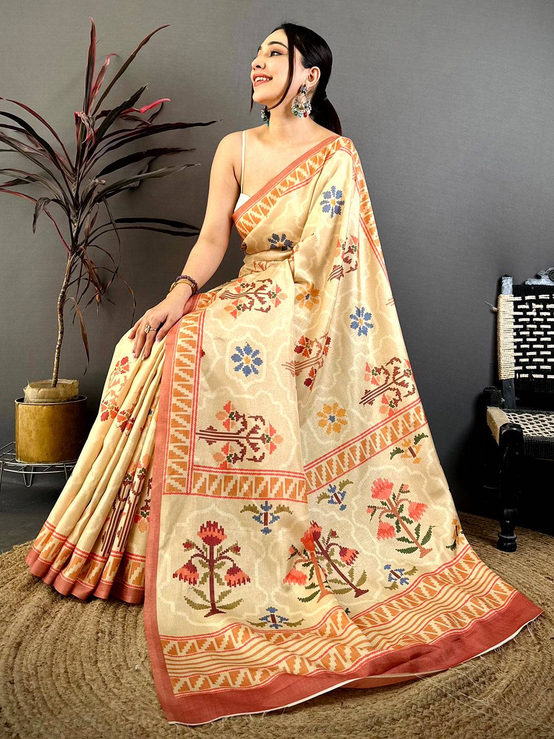 Beige Tussar Floral Digital Art Saree