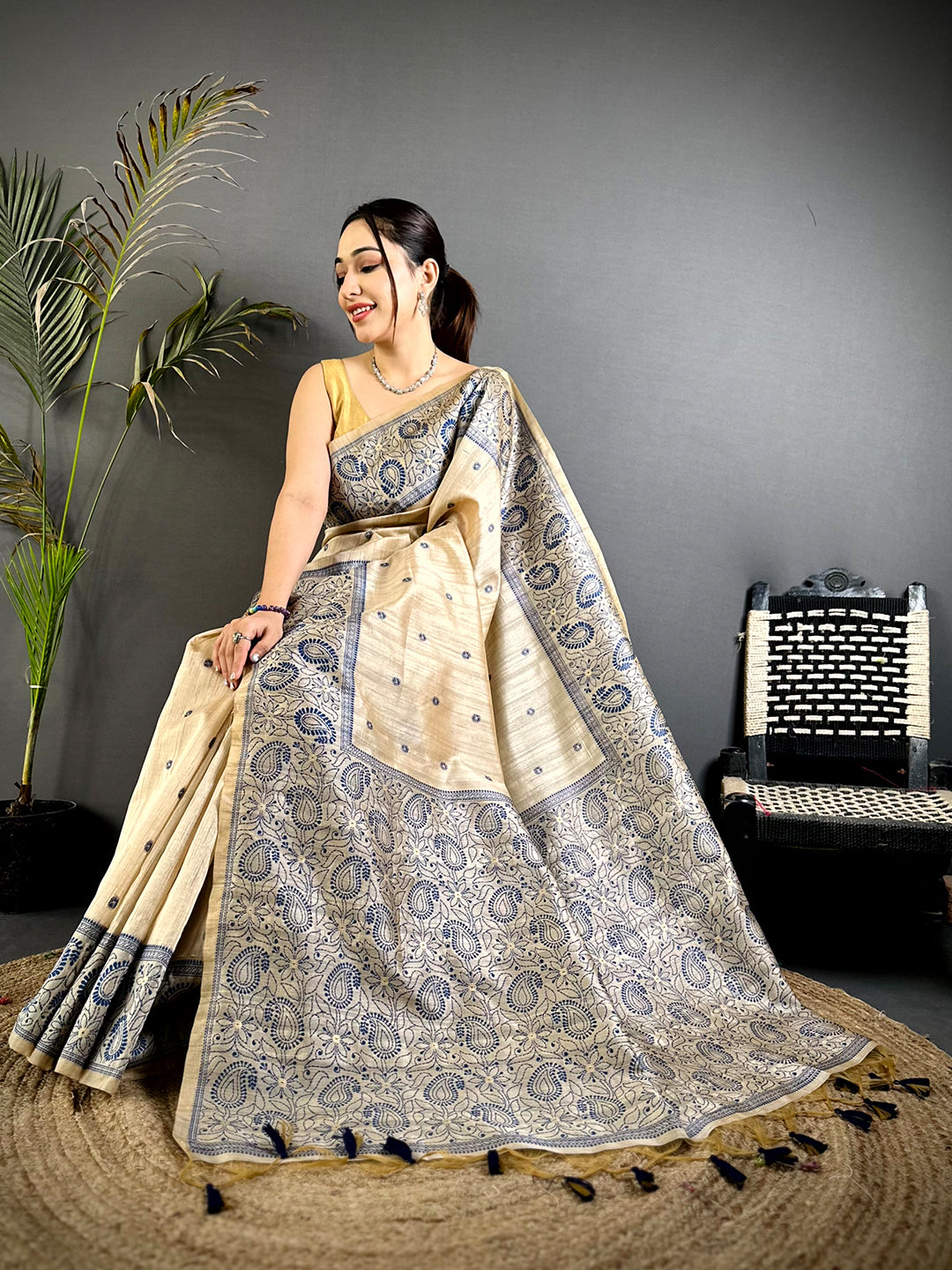 Blue Floral Katha Ghicha Silk Saree