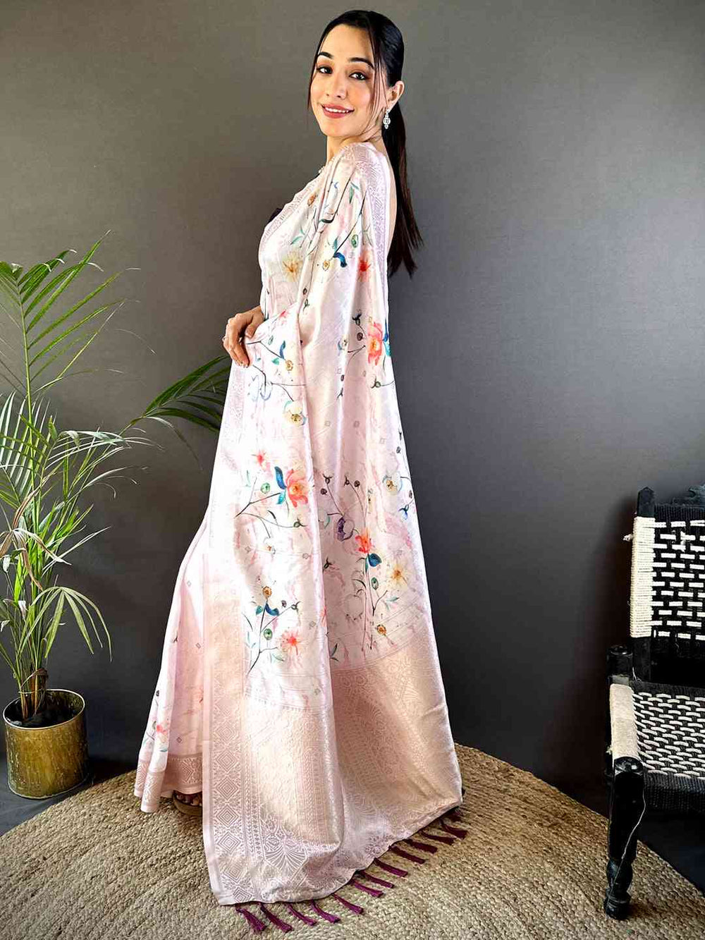 Baby Pink Floral Gold Zari Slub Silk Saree