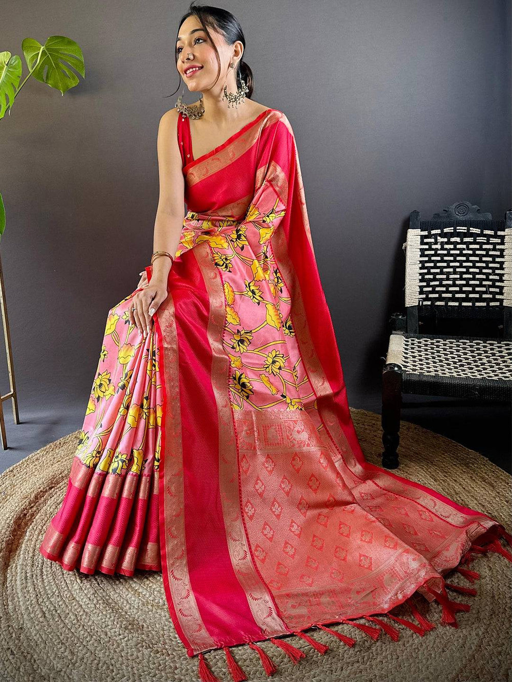 Opulent Rettapet Banarasi Silk Saree