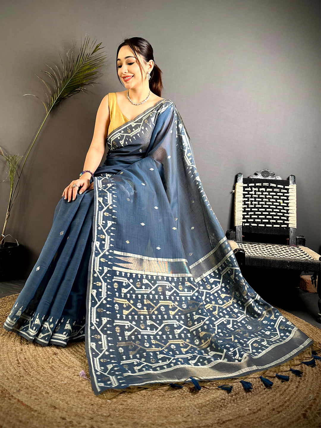 Heritage Lakhani Linen Saree