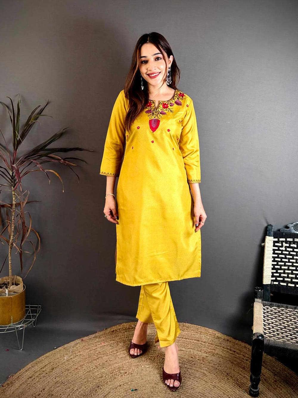 Manipuri Ari Work Round Neck Kurti