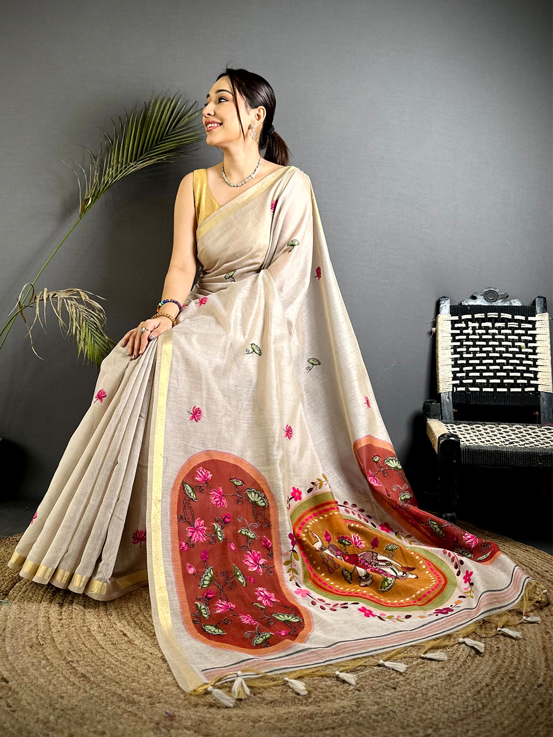 Elegant Pichwai Resham Work Linen Saree