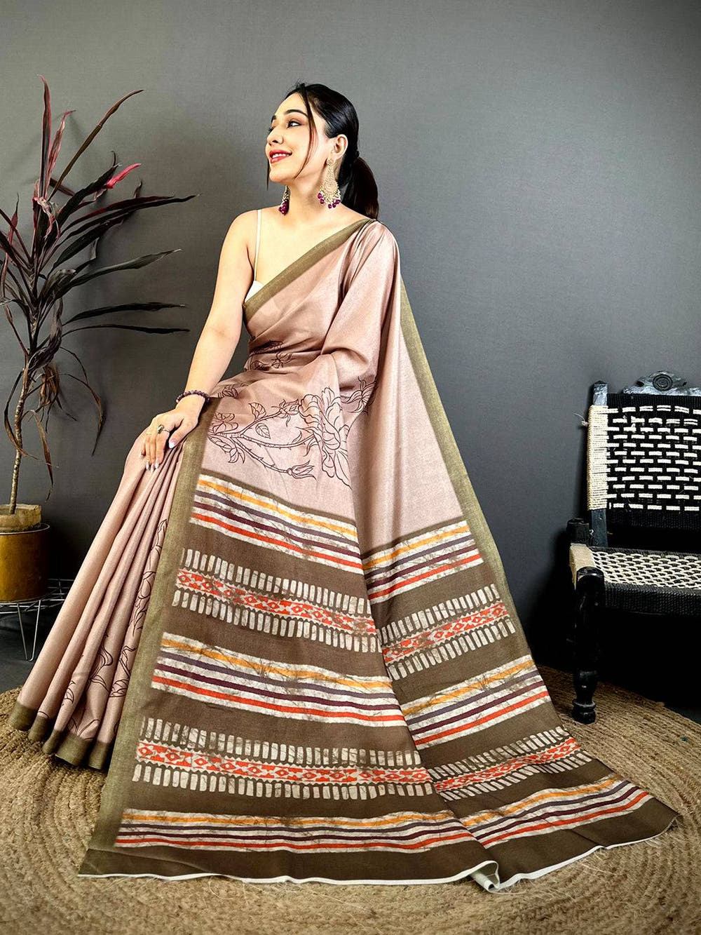 Classic Floral Block Print Tussar Saree