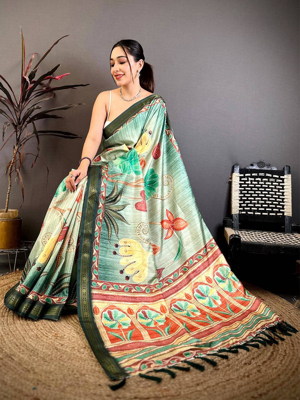 Royal Rudraksh Border Floral Silk Saree