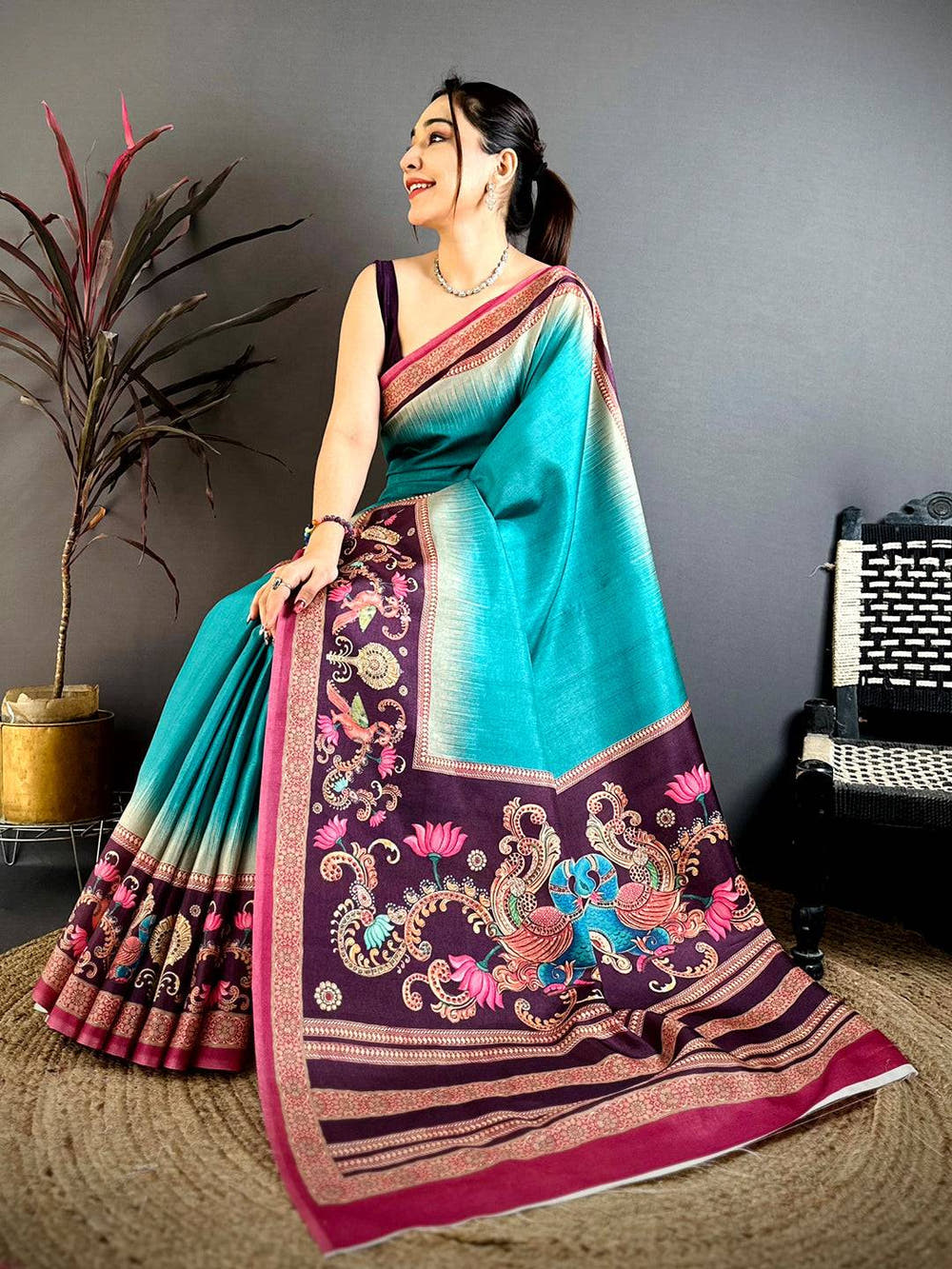 Stylish Tanjore Peacock Border Saree