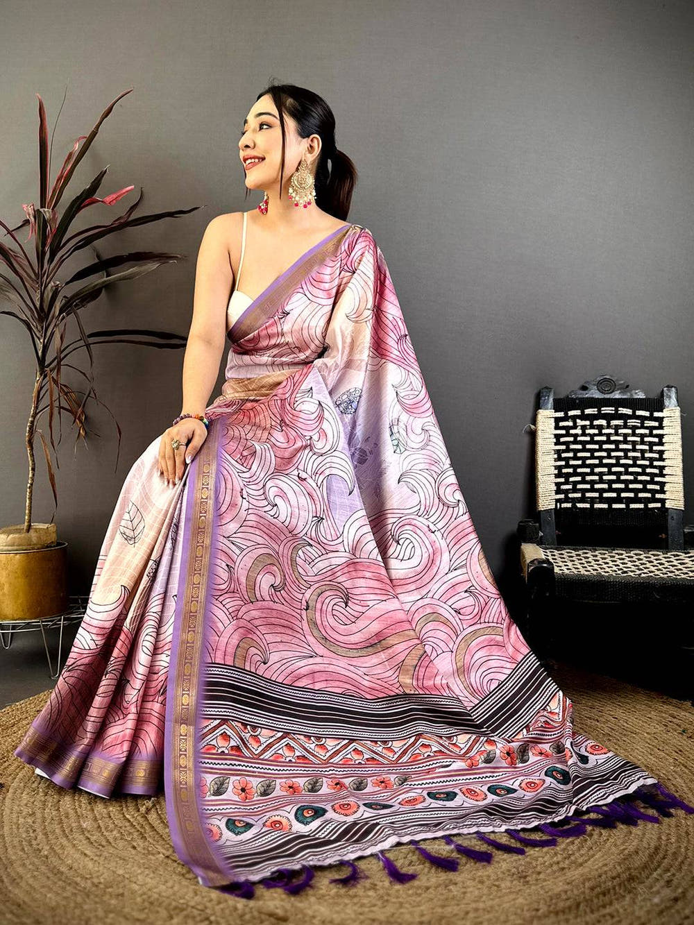 Stylish Freehand Kalamkari Silk Saree