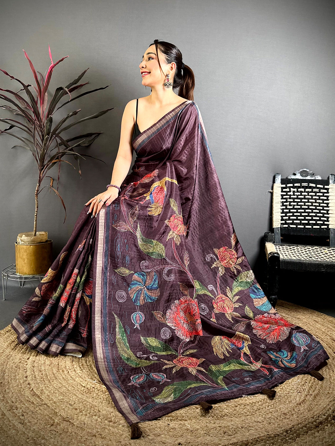 Vibrant Soft Tussar Ghicha Katha Saree