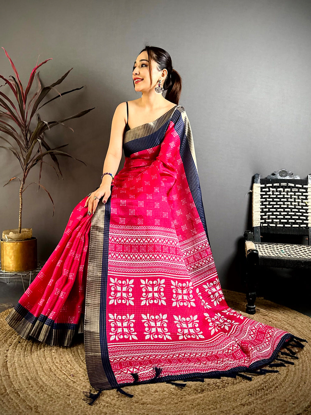 Opulent Tussar Black Zari Weave Saree