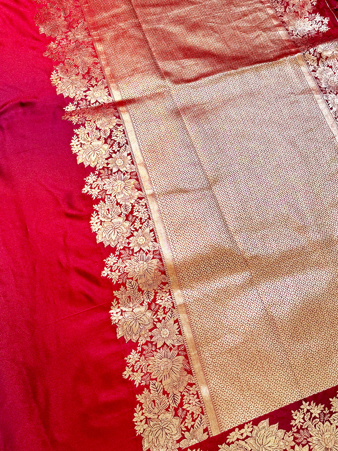 Radiance Ombre Weaving Mashru Silk Saree