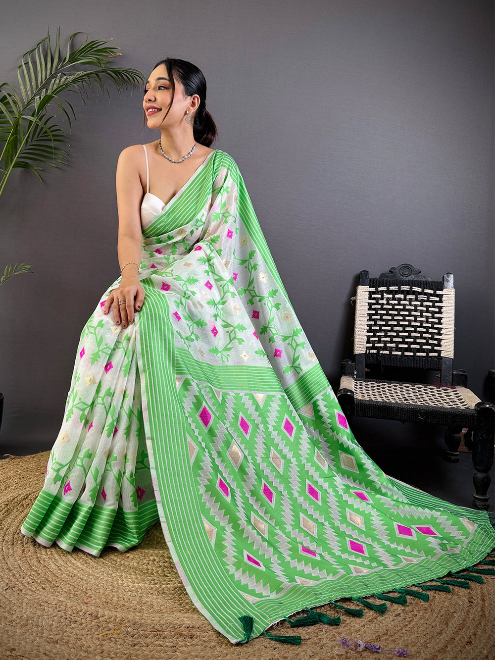 White Soft Dhakai Jamdani Silk Saree