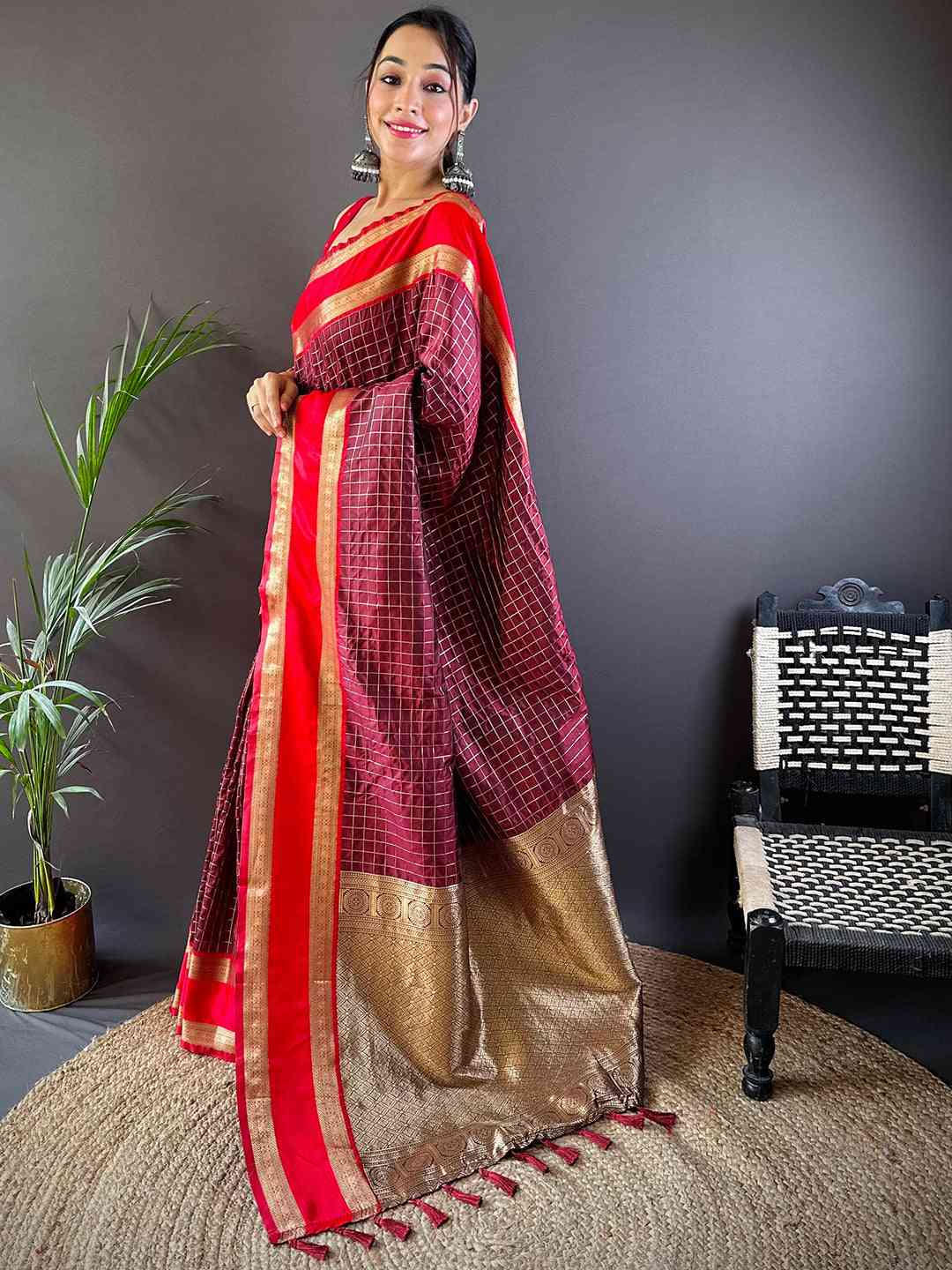 Brown Silk Woven Kanchi Banarasi Saree