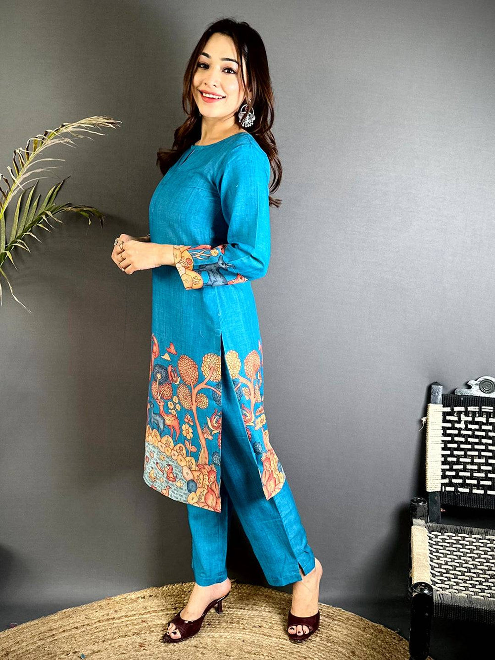 Kalamkari Round Slit Neck Mul Kurti