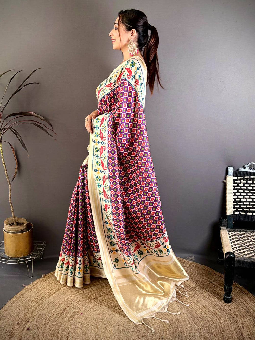 Regal Ikkat Soft Kanchi Silk Saree