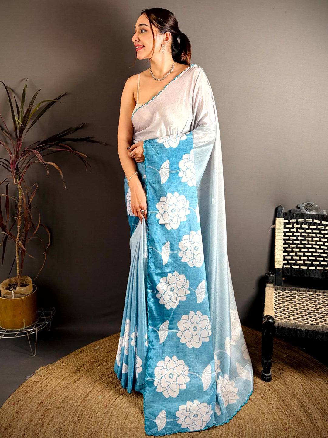 Royal Floral Print Embroidered Chinnon Saree