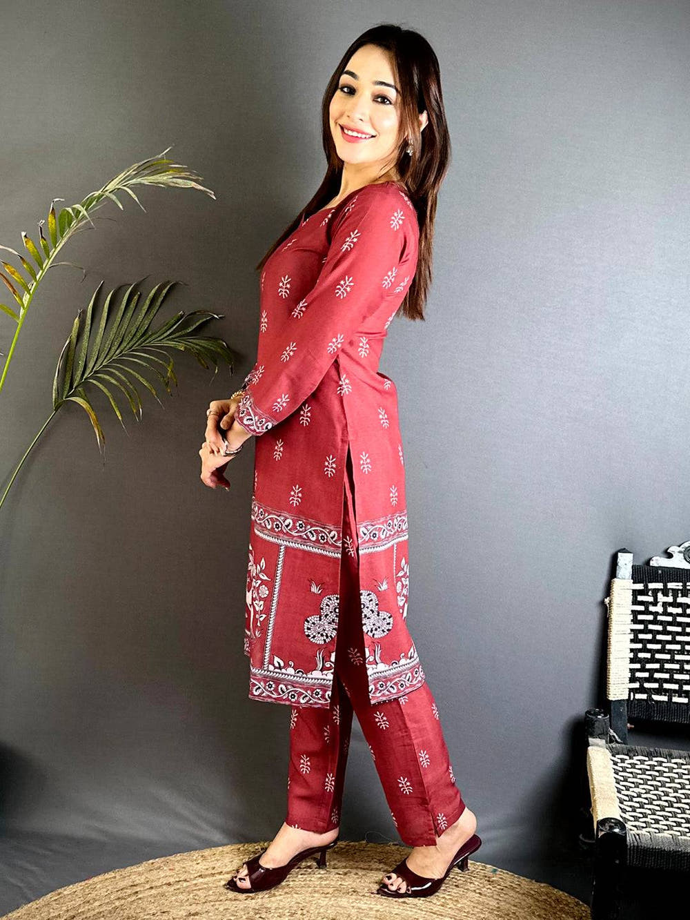 Paan Neck Kalamkari Art Kurti